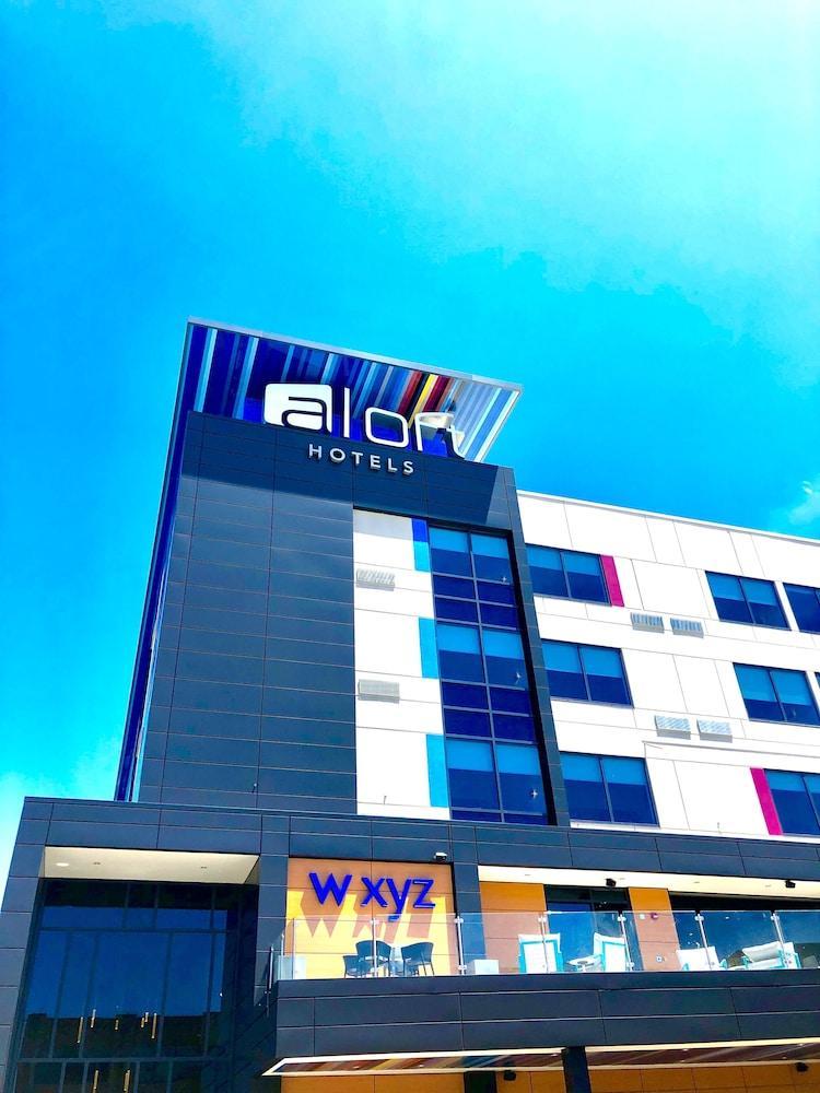 Aloft St. Louis Cortex Экстерьер фото